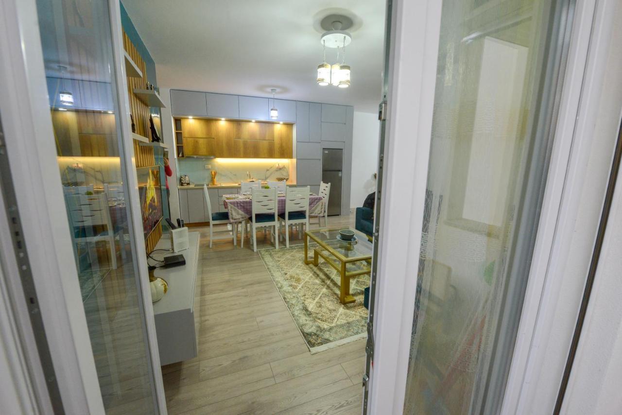 Denis Comfort Apartment Shkoder Exterior photo